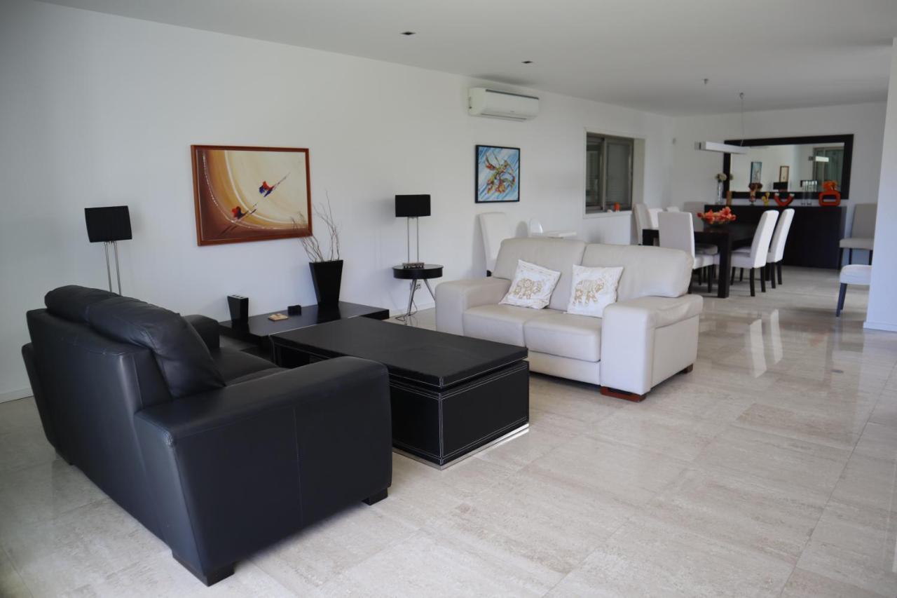 Villa Dos Salgados, 5Bdr, Beach Front, Near Salgados Golf Club กีอา ภายนอก รูปภาพ