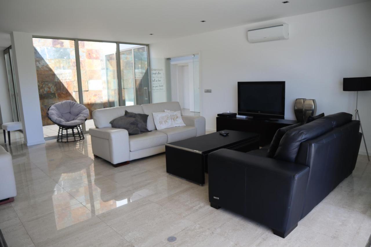 Villa Dos Salgados, 5Bdr, Beach Front, Near Salgados Golf Club กีอา ภายนอก รูปภาพ